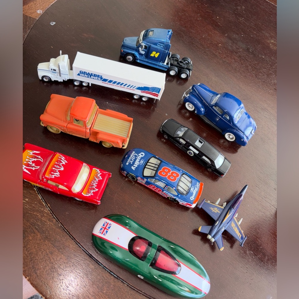 Lot Of Die Cast Assorted Cars & Trucks Navy Nascar Chevy Others Toy Vehicles